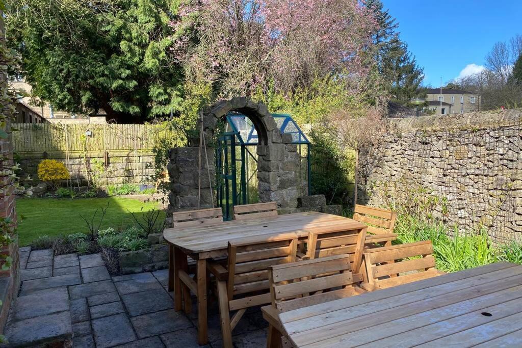 Lynwood - Victorian Home In The Peak District Bakewell Exterior foto